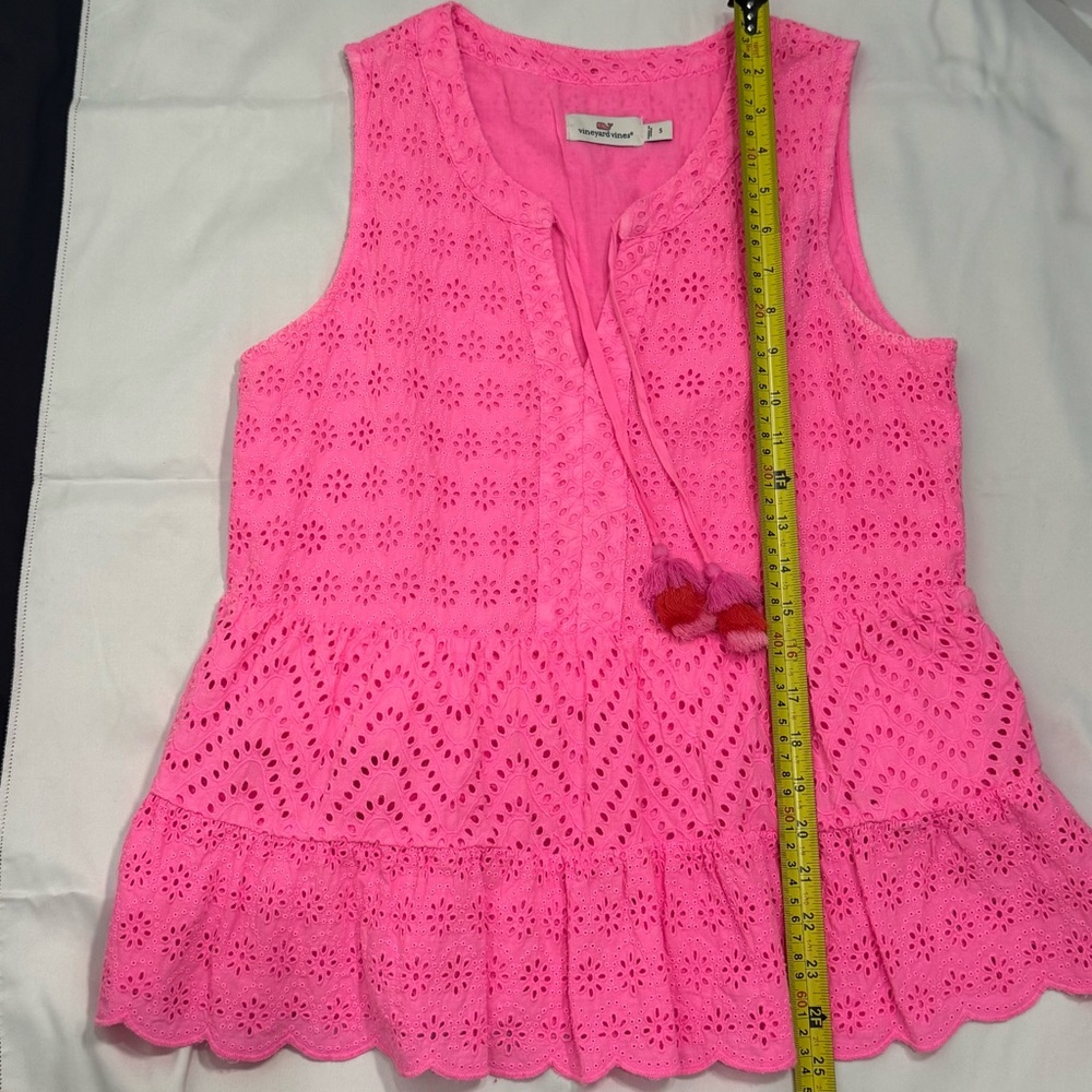 Vineyard Vines Women's Pink Eyelet  Sleeveless Tiered Top Size S - Picture 11 of 13